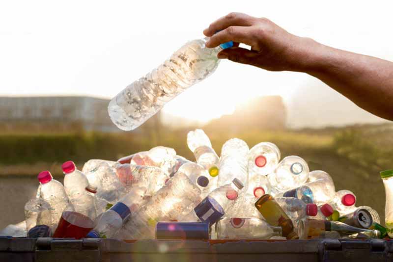 Plastic is risking Heart TaazaDaily365