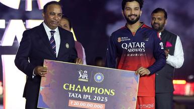 RCB Gets Rs 20 Crore Prize for IPL Win TaazaDaily365 Sports