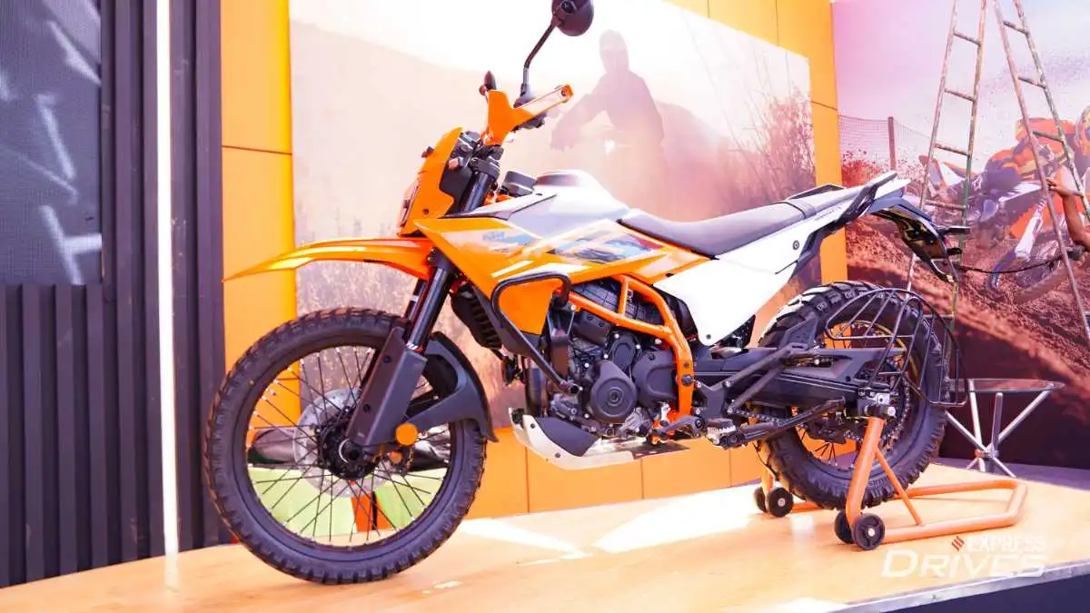 KTM launches global-spec Enduro R in India TaazaDaily365 Auto