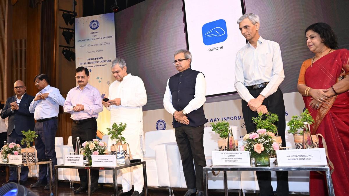 Railway Ministry Launches RailOne App TaazaDaily365 Business